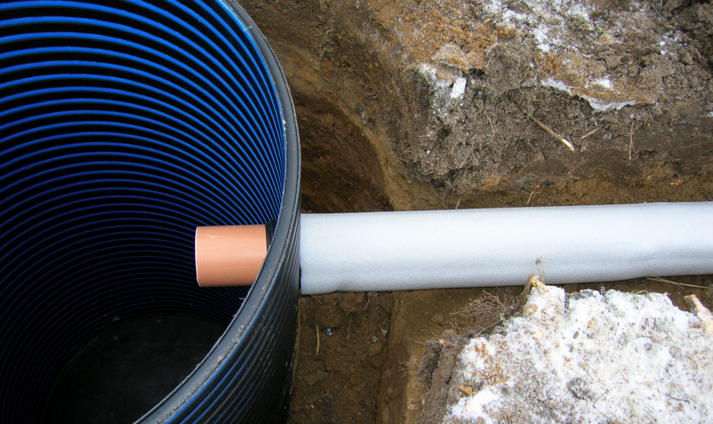 Наружная канализация: что важно знать перед установкой труб? - VALLES.RU