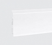 Деревянный, металлический, пластиковый напольный плинтус.