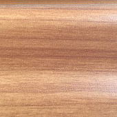 Деревянный, металлический, пластиковый напольный плинтус.