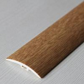 Деревянный, металлический, пластиковый напольный плинтус.