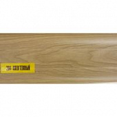 Деревянный, металлический, пластиковый напольный плинтус.