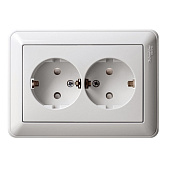 Купить Розетка Schneider Electric W59 RS16-255-18 двухместная с заземлением и защитными шторками белый по низкой цене