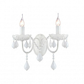 Купить Бра Maytoni Contrast ARM220-02-W белое E14 2х60W 220V по низкой цене