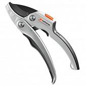 Купить Секатор Gardena SmartCut 08798 с храповым механизмом по низкой цене
