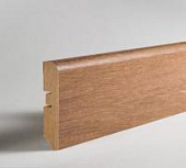 Деревянный, металлический, пластиковый напольный плинтус.