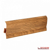 Деревянный, металлический, пластиковый напольный плинтус.