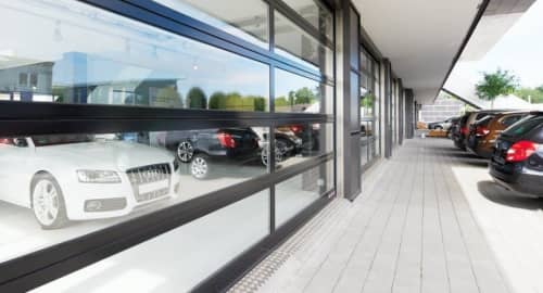 Купить Секционные промышленные ворота Hörmann ALR 67 Thermo Glazing, окна из энергоэффективного стекла по низкой цене