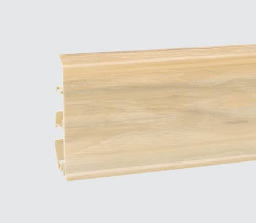 Деревянный, металлический, пластиковый напольный плинтус.