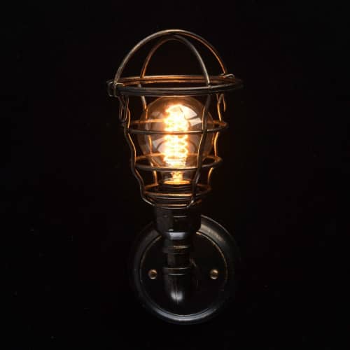 Купить Светильник MW-Light Джестер 104021501 по низкой цене