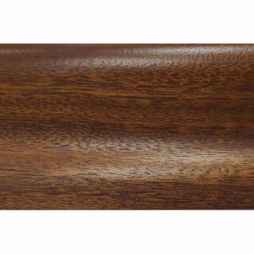 Деревянный, металлический, пластиковый напольный плинтус.