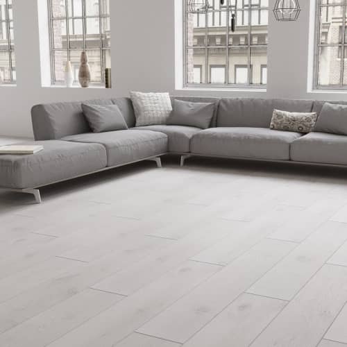 Купить Ламинат MAXWOOD Dynamic Дуб Фрост с фаской 8 мм АС5/33 класс 1,596 м2 по низкой цене