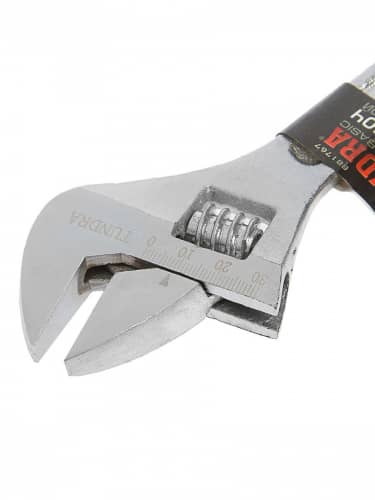 Купить Ключ TUNDRA разводной  металлическая рукоятка по низкой цене