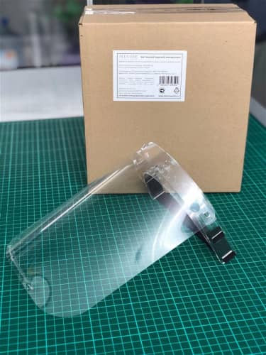 Купить Экран plusoneworks,ru защитный, для лица по низкой цене