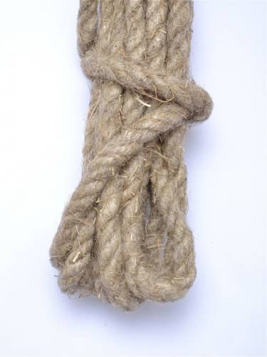 Купить Веревка КОНА льнопеньковая, d 12 мм, крученая 3-хпрядная по низкой цене