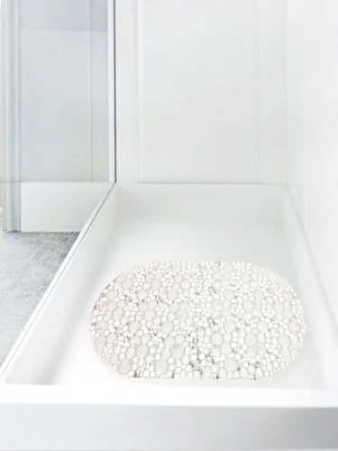 Купить Коврик Bath Plus Линза  для ванны противоскользящий 67х38 см по низкой цене