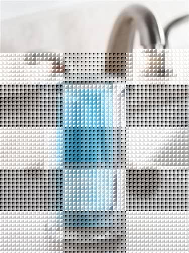Купить Диспенсер Interdesign Clarity для одноразовых стаканчиков по низкой цене