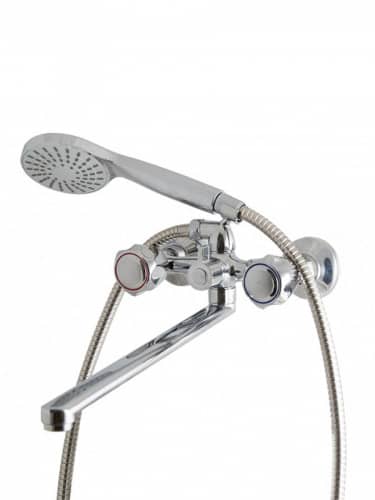 Купить Смеситель Dorff Modern D7095000 двухзахватный для ванны с душевым набором по низкой цене