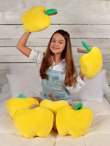 Купить Подушка Bebe Liron детская декоративная Яблоко желтое по низкой цене
