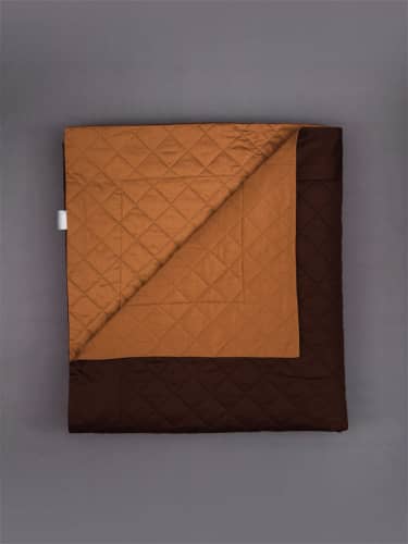 Купить Покрывало Goldtex Hometextile стеганое El Manto Тофи 240х260 по низкой цене