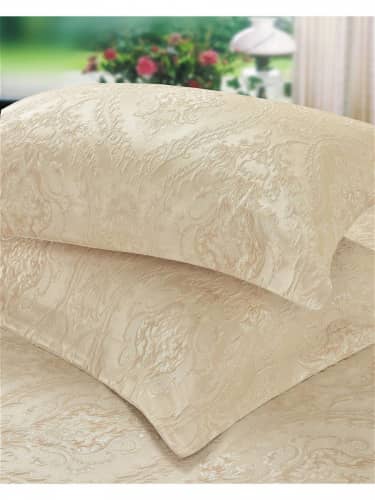 Купить Покрывало Sofi de Marko с наволочками по низкой цене