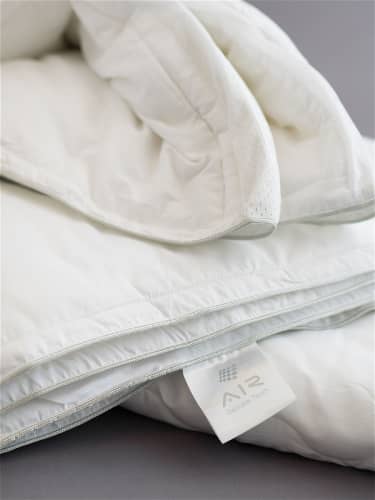 Купить Одеяло Goldtex Hometextile 220 x 240 лебяжий пух Евромакси, коллекция DELICATE TOUCH AIR по низкой цене