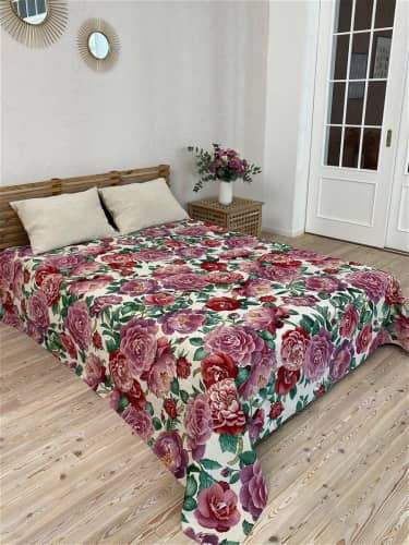 Купить Покрывало Все из гобелена Яркие цветы-1 240x240 см по низкой цене