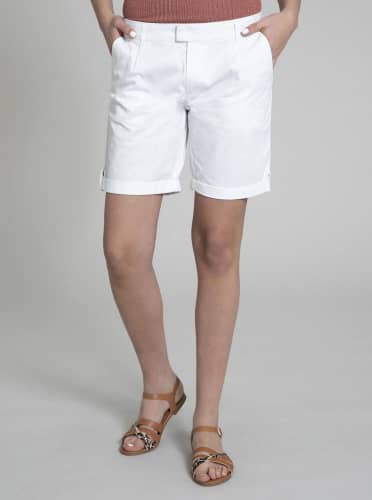 Купить Шорты-бермуды Piazza Italia белые по низкой цене