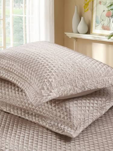 Купить Покрывало Sofi de Marko с наволочками 240х260 по низкой цене