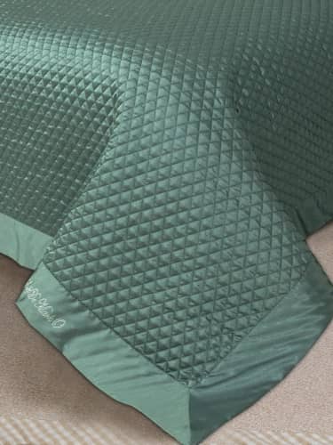 Купить Покрывало Sofi de Marko с наволочками 240х260 по низкой цене