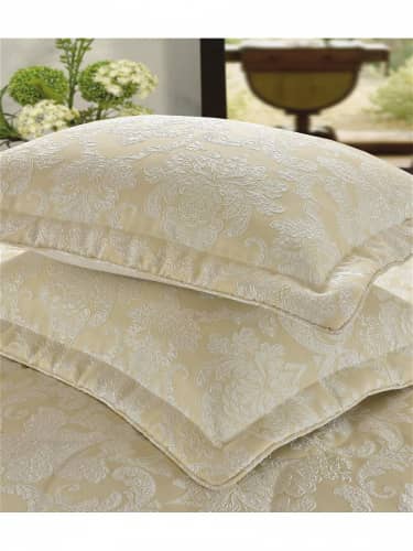 Купить Покрывало Sofi de Marko с наволочками по низкой цене