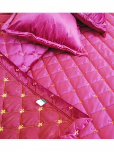 Купить Покрывало Травушка бархат-велюр стежка-вышивка 240х260 с двумя подушками по низкой цене