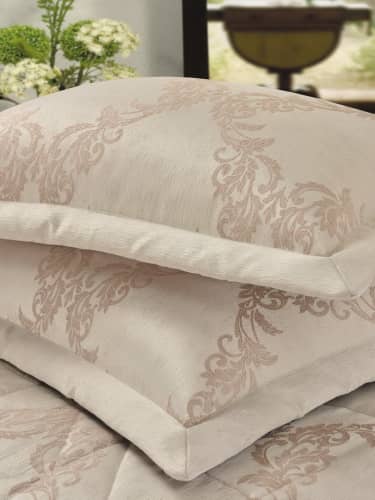 Купить Покрывало Sofi de Marko с наволочками 240х260 по низкой цене