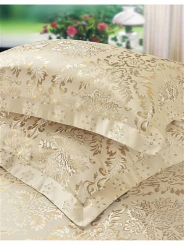 Купить Покрывало Sofi de Marko с наволочками по низкой цене