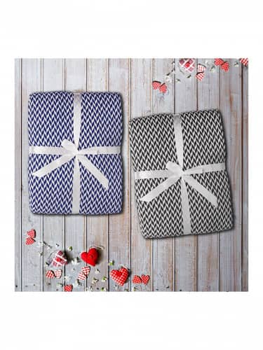 Купить Плед Happy Gifts по низкой цене