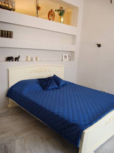 Купить Покрывало Травушка бархат-велюр стежка-вышивка 220х200 с двумя подушками по низкой цене