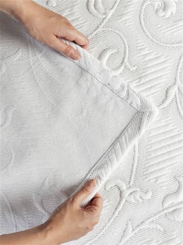 Купить Покрывало Ambesonne "Премиум" с хлопком и двумя наволочками 50х70 см, 2-спальное 220x235 см по низкой цене