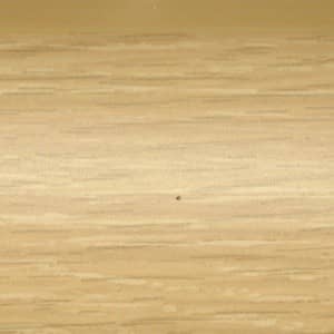 Деревянный, металлический, пластиковый напольный плинтус.