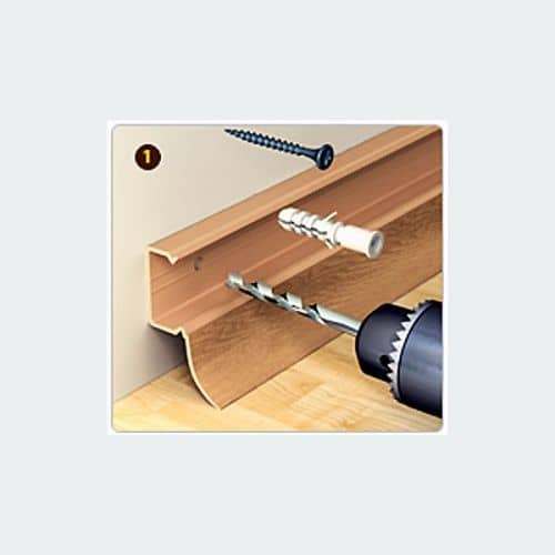 Деревянный, металлический, пластиковый напольный плинтус.