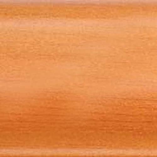 Деревянный, металлический, пластиковый напольный плинтус.