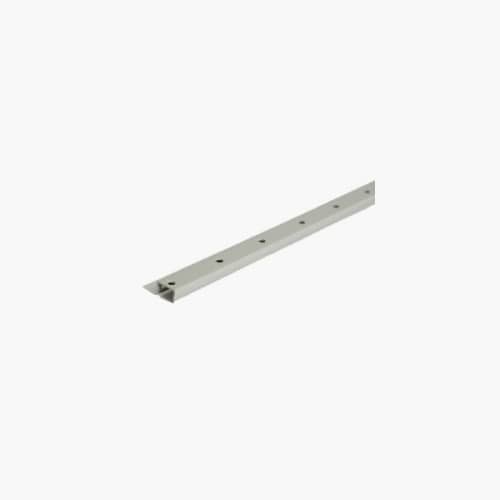 Деревянный, металлический, пластиковый напольный плинтус.