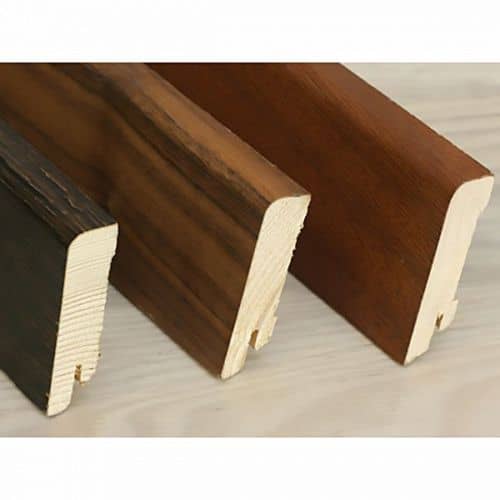 Деревянный, металлический, пластиковый напольный плинтус.