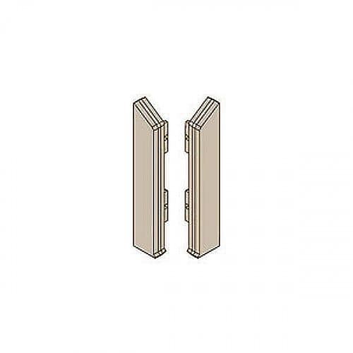 Деревянный, металлический, пластиковый напольный плинтус.