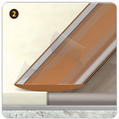 Деревянный, металлический, пластиковый напольный плинтус.