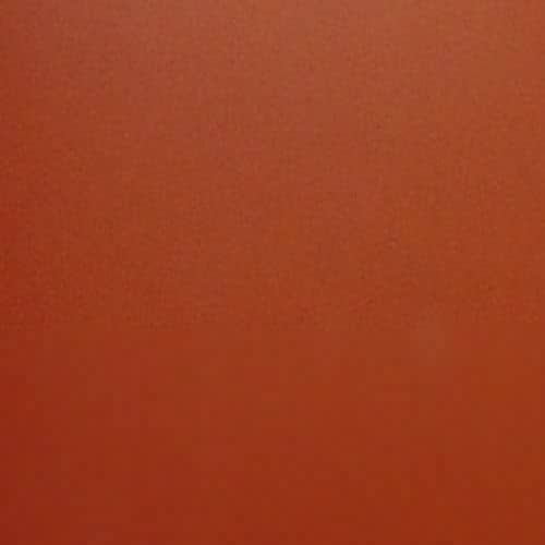 Деревянный, металлический, пластиковый напольный плинтус.