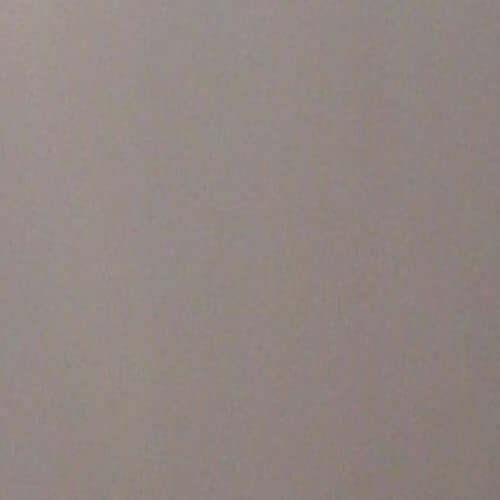 Деревянный, металлический, пластиковый напольный плинтус.