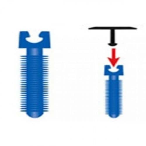 Деревянный, металлический, пластиковый напольный плинтус.