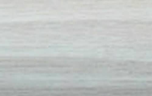 Деревянный, металлический, пластиковый напольный плинтус.