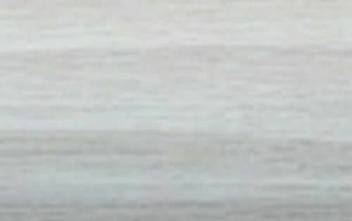 Деревянный, металлический, пластиковый напольный плинтус.