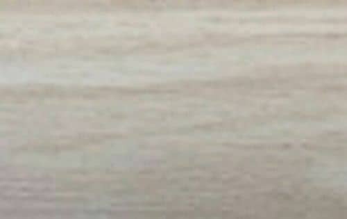 Деревянный, металлический, пластиковый напольный плинтус.