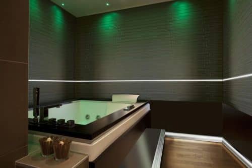 Вставки Progress profiles Pltledaa prolistel led декоративные для плитки с подсветкой алюм. серебро матовое по низкой цене